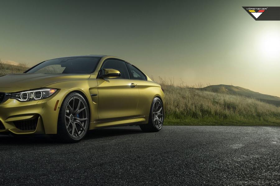  BMW M4 Coupe by Vorsteiner 2014 года  (фото 5 из 8)